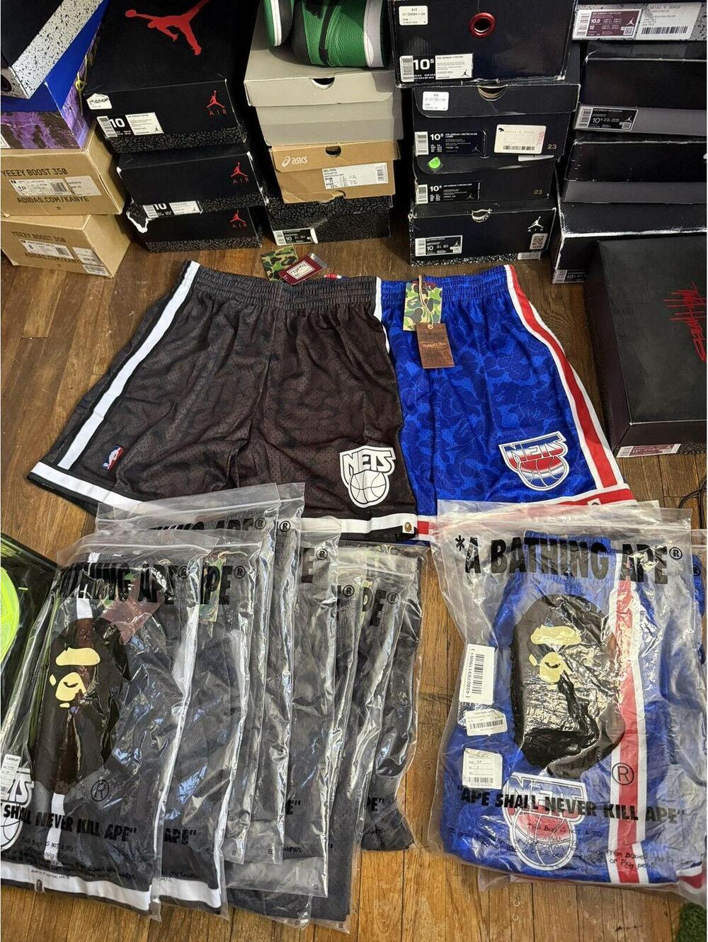 Bape Brooklyn Nets shorts sz S & L (Blue)